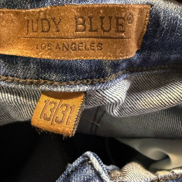 Judy Blue High Waist Braid Side Detailed Wide Leg Cropped Jeans, Size 13/31 - Picture 11 of 12